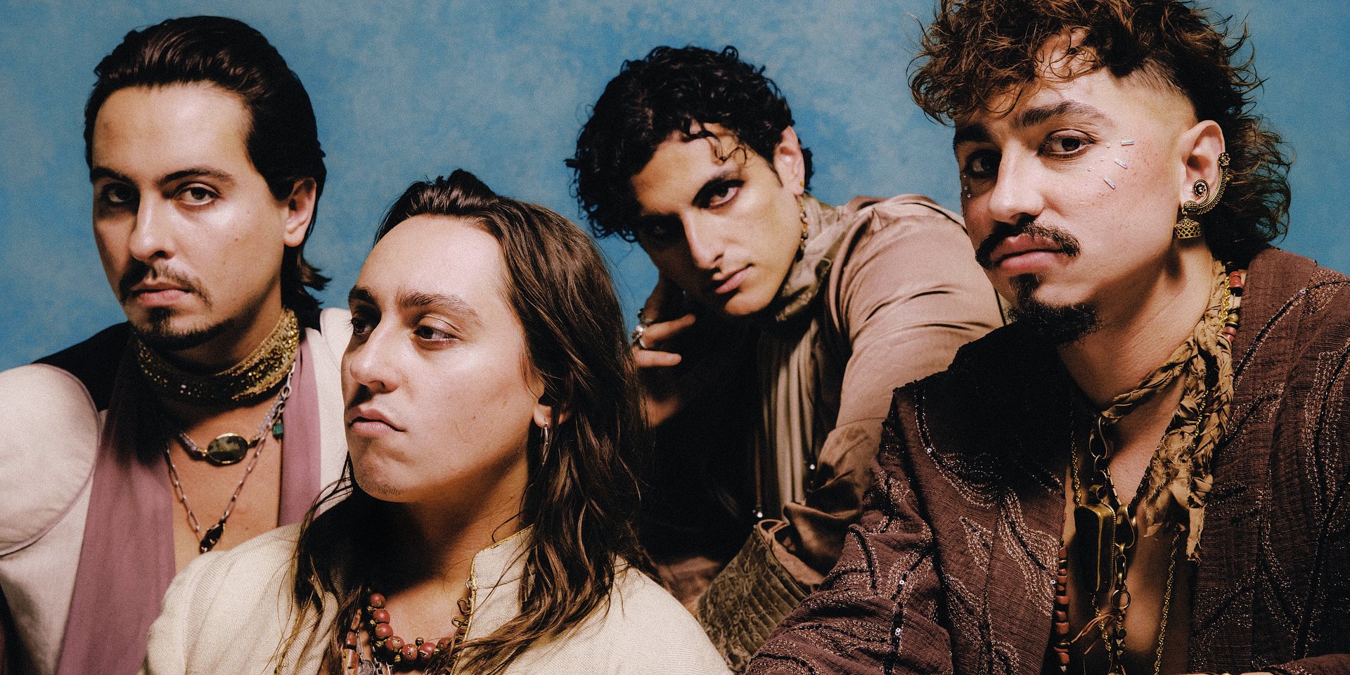 Greta Van Fleet zapowiada najbardziej ambitny album w dorobku singlem „Saw You Stand”