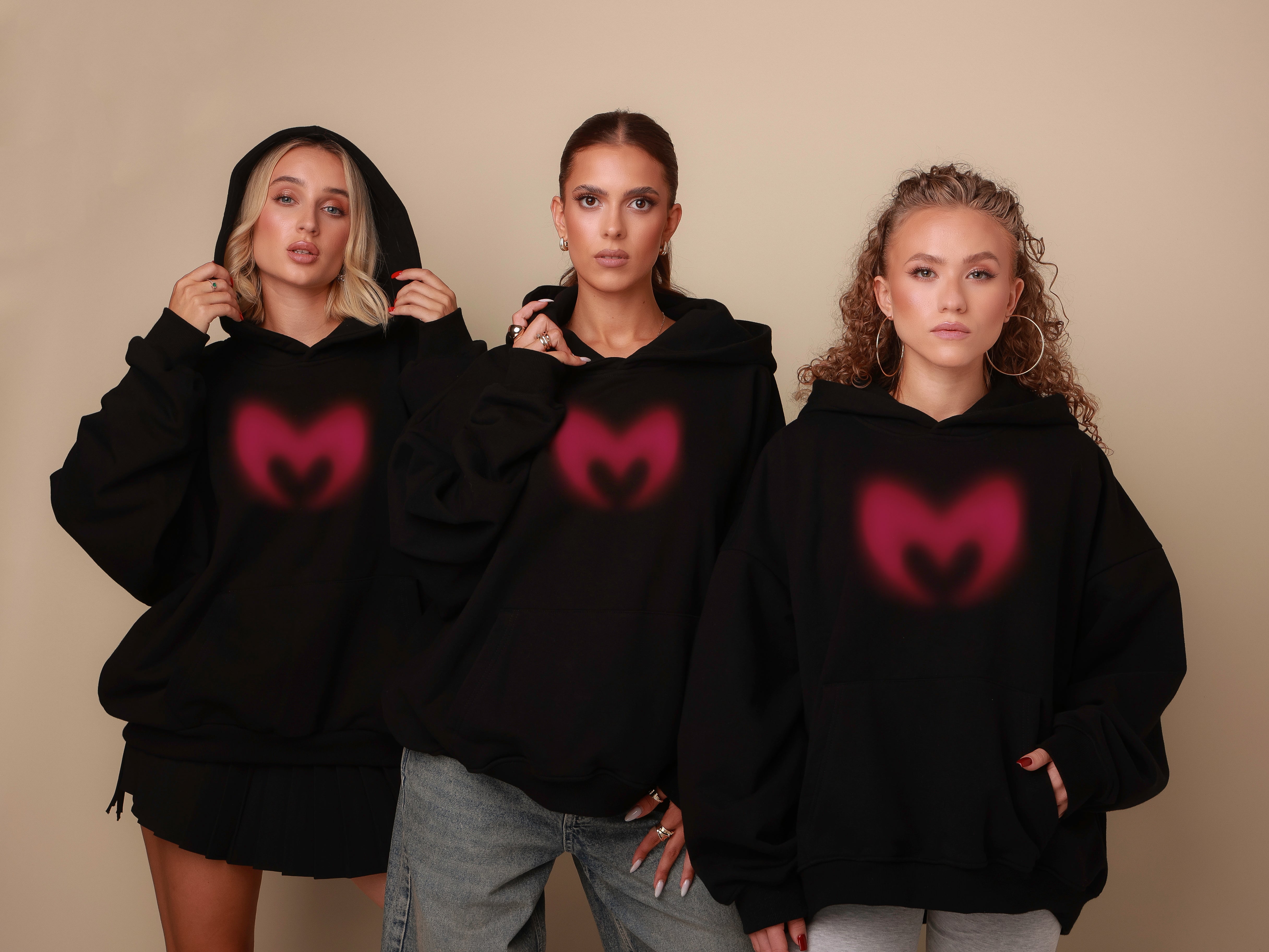 MODELKI - SUKCESY I BŁĘDY BLUZA CZARNA