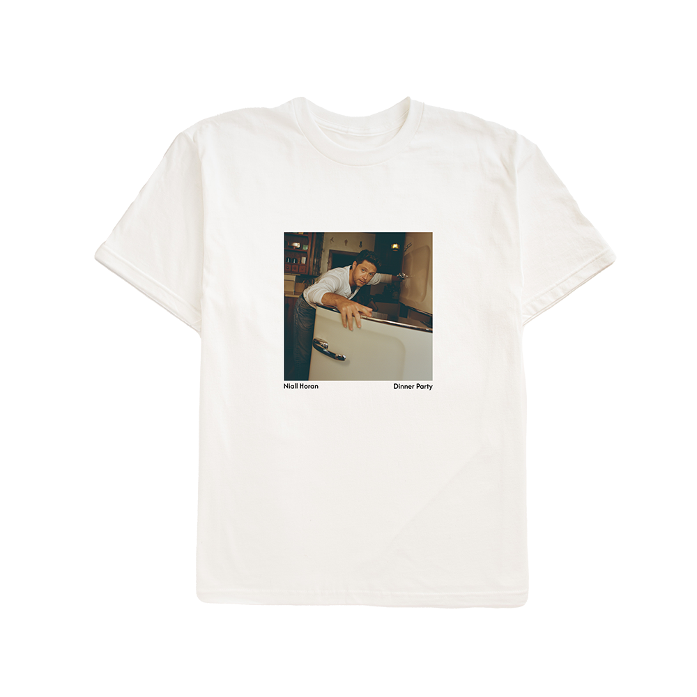DINNER PARTY PHOTO TEE