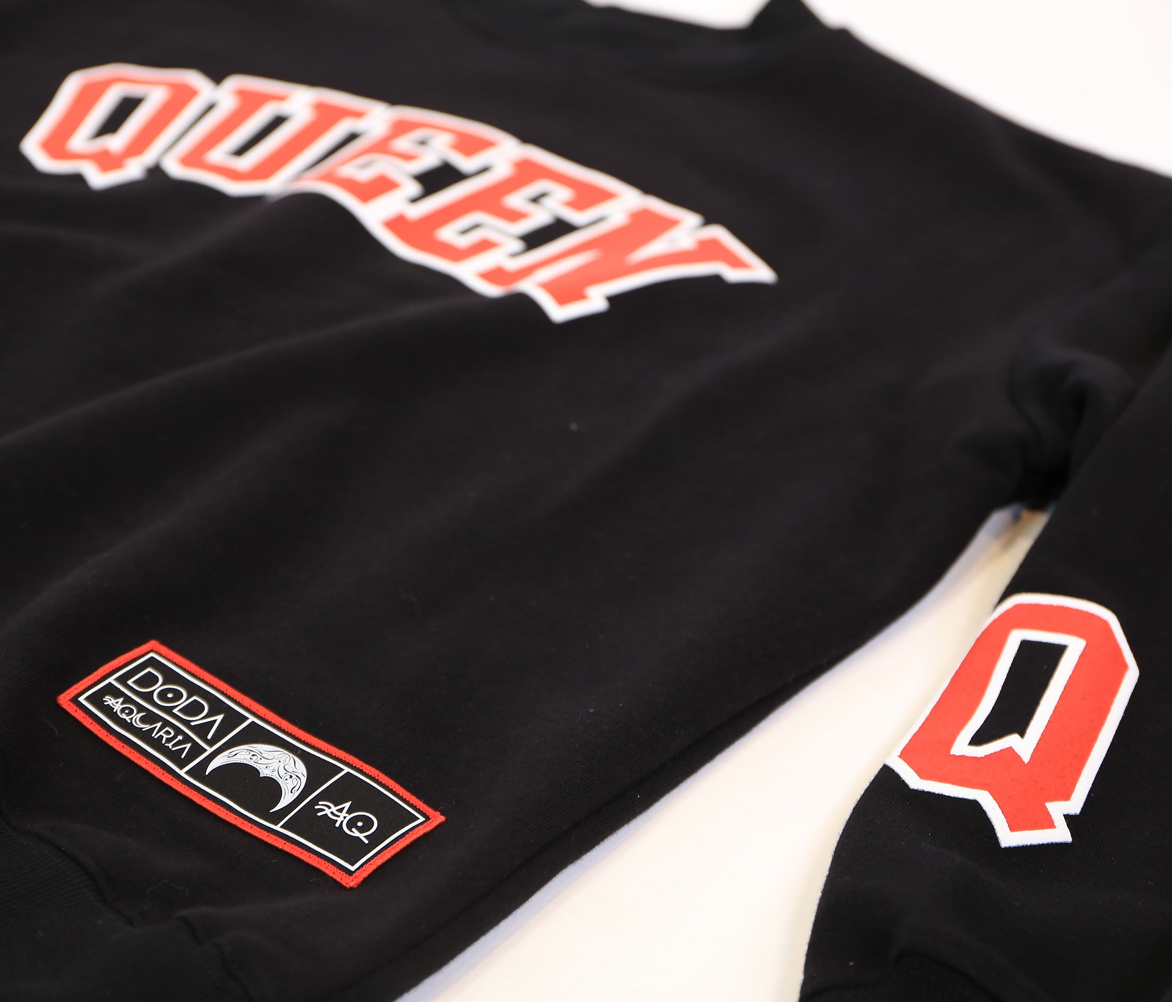 DODA - BLUZA QUEEN